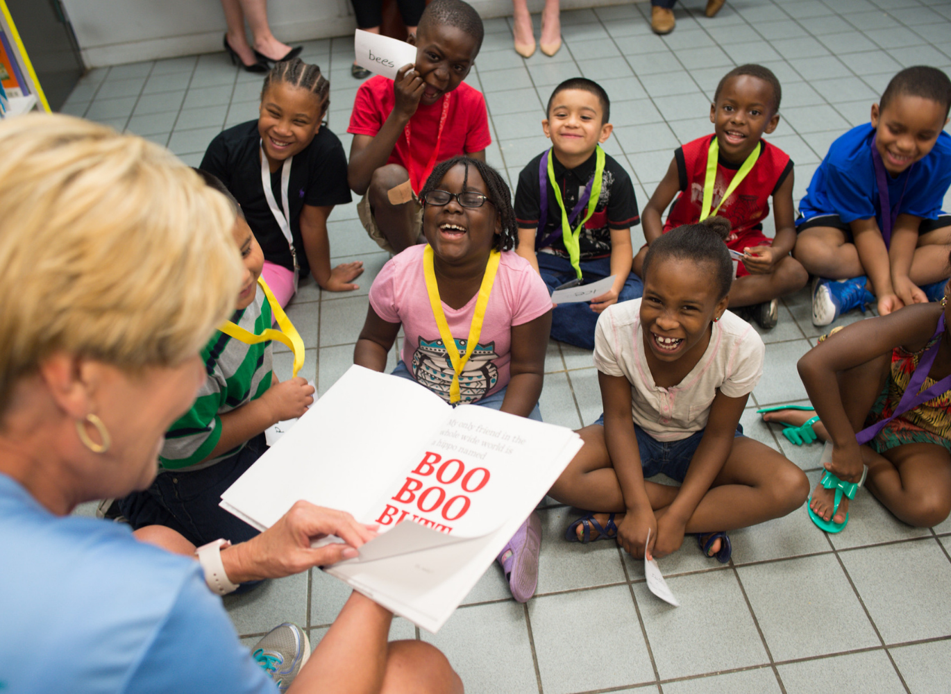 Mayor Betsy Price reading to students