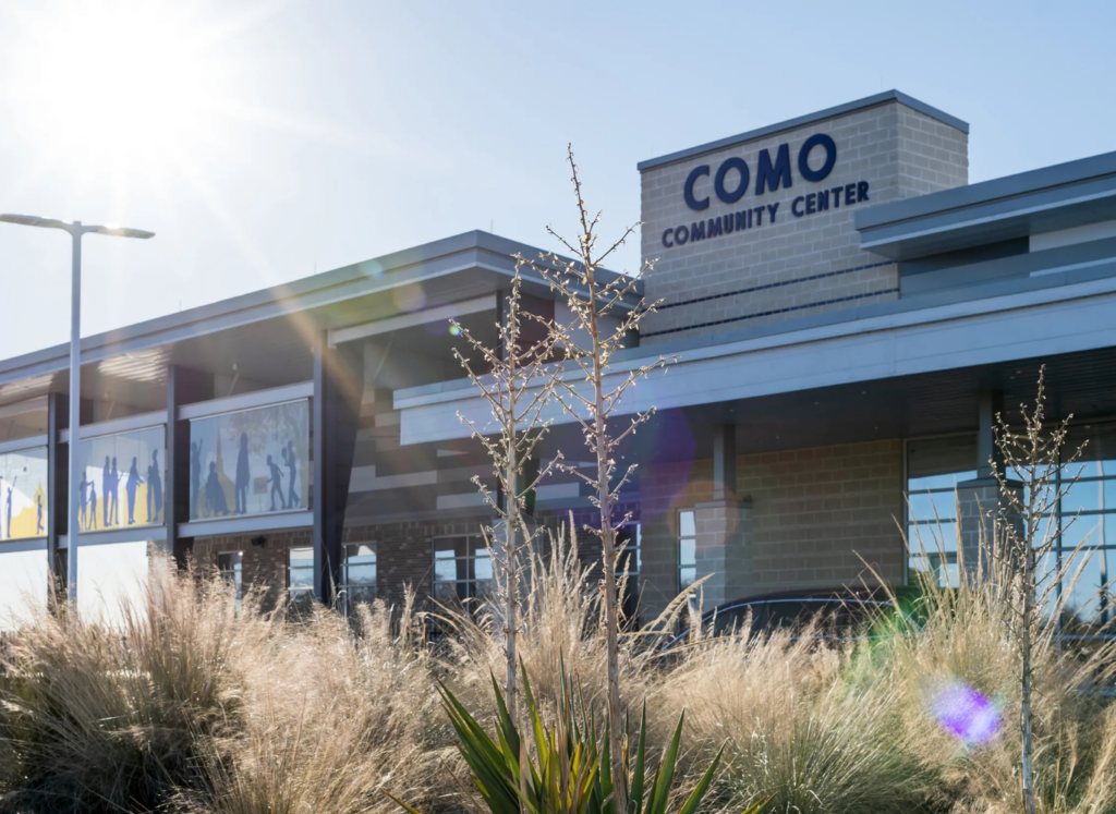 Como: Where History Meets Community